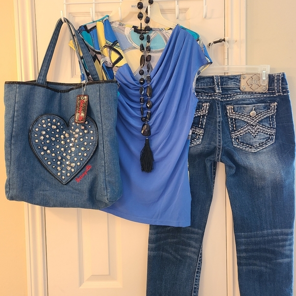 Accepting ALL Offers!!! 😃🎀🍒🌷💝 - Picture 2 of 16